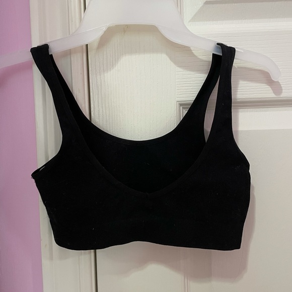 Cropped Tank - Picture 2 of 3